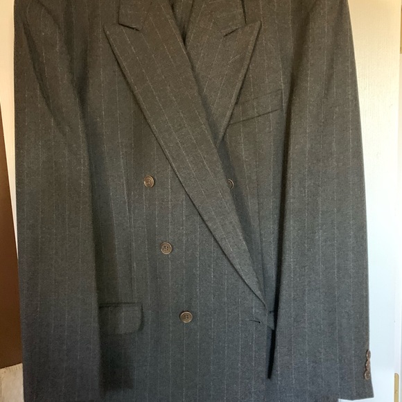 Men’s dress suit